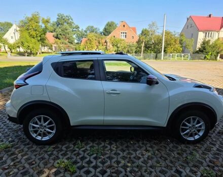 Белый Ниссан Жук, объемом двигателя 1.6 л и пробегом 73 тыс. км за 6000 $, фото 5 на Automoto.ua