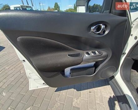 Білий Ніссан Жук, об'ємом двигуна 1.6 л та пробігом 39 тис. км за 12950 $, фото 9 на Automoto.ua