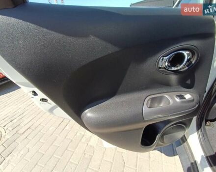 Білий Ніссан Жук, об'ємом двигуна 1.6 л та пробігом 39 тис. км за 12950 $, фото 12 на Automoto.ua