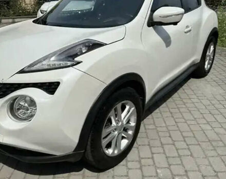 Белый Ниссан Жук, объемом двигателя 1.62 л и пробегом 155 тыс. км за 12500 $, фото 6 на Automoto.ua