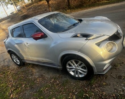 Белый Ниссан Жук, объемом двигателя 1.6 л и пробегом 99 тыс. км за 12800 $, фото 2 на Automoto.ua