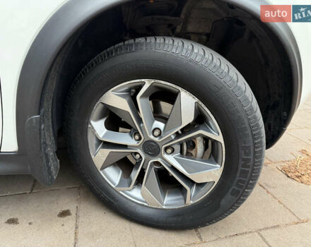 Белый Ниссан Жук, объемом двигателя 1.6 л и пробегом 90 тыс. км за 12900 $, фото 15 на Automoto.ua