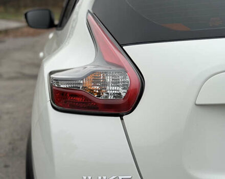 Белый Ниссан Жук, объемом двигателя 1.6 л и пробегом 72 тыс. км за 13700 $, фото 20 на Automoto.ua