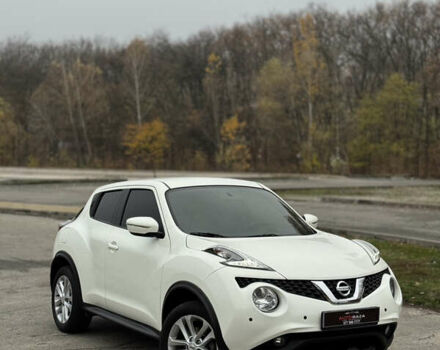 Белый Ниссан Жук, объемом двигателя 1.6 л и пробегом 72 тыс. км за 13700 $, фото 2 на Automoto.ua