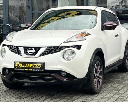 Белый Ниссан Жук, объемом двигателя 1.6 л и пробегом 86 тыс. км за 12200 $, фото 2 на Automoto.ua