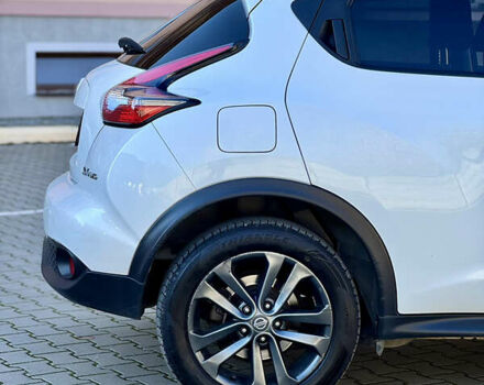 Белый Ниссан Жук, объемом двигателя 1.62 л и пробегом 149 тыс. км за 10300 $, фото 9 на Automoto.ua