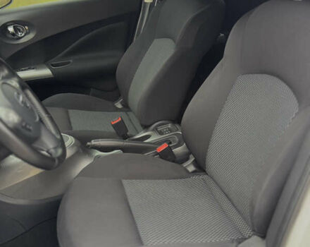 Белый Ниссан Жук, объемом двигателя 1.6 л и пробегом 72 тыс. км за 13700 $, фото 27 на Automoto.ua