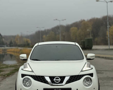 Белый Ниссан Жук, объемом двигателя 1.6 л и пробегом 72 тыс. км за 13700 $, фото 8 на Automoto.ua