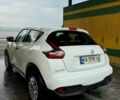 Белый Ниссан Жук, объемом двигателя 1.6 л и пробегом 110 тыс. км за 12500 $, фото 3 на Automoto.ua