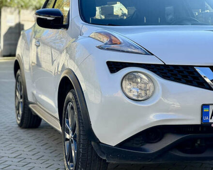 Белый Ниссан Жук, объемом двигателя 1.62 л и пробегом 149 тыс. км за 10300 $, фото 5 на Automoto.ua