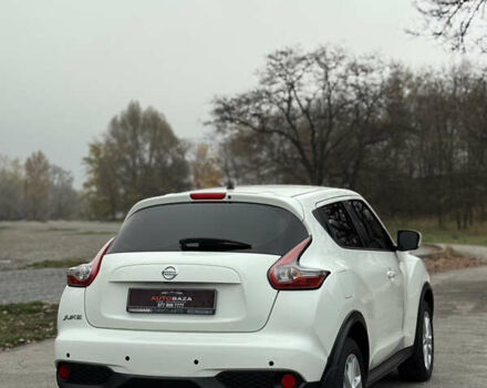 Белый Ниссан Жук, объемом двигателя 1.6 л и пробегом 72 тыс. км за 13700 $, фото 12 на Automoto.ua