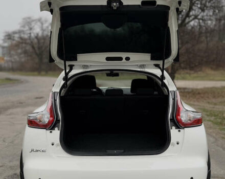 Белый Ниссан Жук, объемом двигателя 1.6 л и пробегом 72 тыс. км за 13700 $, фото 24 на Automoto.ua