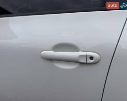 Білий Ніссан Жук, об'ємом двигуна 1.6 л та пробігом 61 тис. км за 14000 $, фото 25 на Automoto.ua