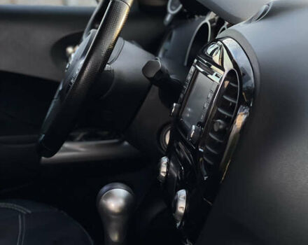 Белый Ниссан Жук, объемом двигателя 1.6 л и пробегом 44 тыс. км за 15750 $, фото 18 на Automoto.ua