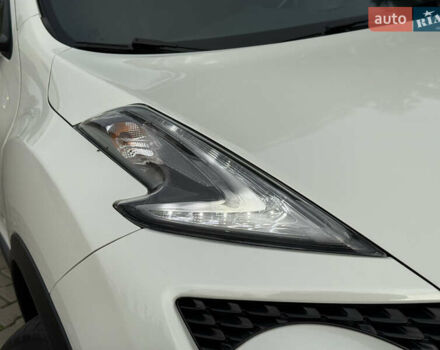 Білий Ніссан Жук, об'ємом двигуна 1.6 л та пробігом 57 тис. км за 15300 $, фото 5 на Automoto.ua