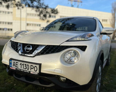 Белый Ниссан Жук, объемом двигателя 1.6 л и пробегом 44 тыс. км за 15750 $, фото 6 на Automoto.ua