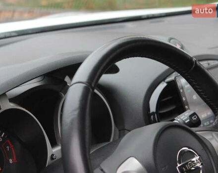 Белый Ниссан Жук, объемом двигателя 1.6 л и пробегом 72 тыс. км за 13999 $, фото 19 на Automoto.ua