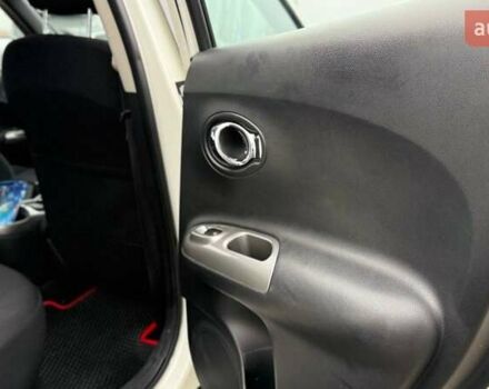 Білий Ніссан Жук, об'ємом двигуна 1.6 л та пробігом 38 тис. км за 14500 $, фото 8 на Automoto.ua