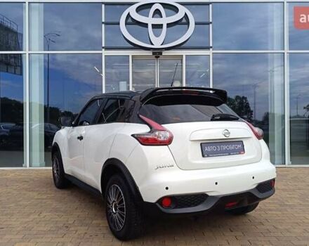 Белый Ниссан Жук, объемом двигателя 1.6 л и пробегом 71 тыс. км за 13929 $, фото 1 на Automoto.ua