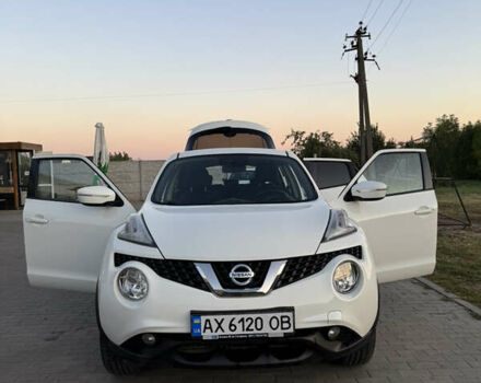 Белый Ниссан Жук, объемом двигателя 1.6 л и пробегом 80 тыс. км за 14300 $, фото 13 на Automoto.ua