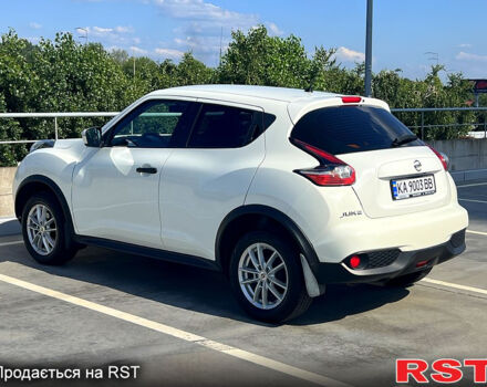 Белый Ниссан Жук, объемом двигателя 1.6 л и пробегом 76 тыс. км за 13500 $, фото 4 на Automoto.ua