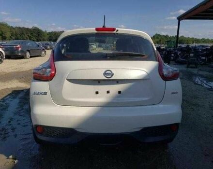 Белый Ниссан Жук, объемом двигателя 1.6 л и пробегом 86 тыс. км за 999 $, фото 2 на Automoto.ua