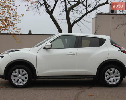 Белый Ниссан Жук, объемом двигателя 1.6 л и пробегом 72 тыс. км за 13999 $, фото 10 на Automoto.ua