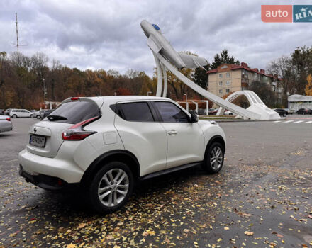 Білий Ніссан Жук, об'ємом двигуна 1.6 л та пробігом 61 тис. км за 14000 $, фото 14 на Automoto.ua