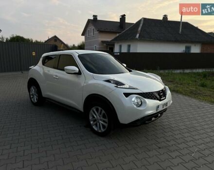 Белый Ниссан Жук, объемом двигателя 1.62 л и пробегом 137 тыс. км за 13300 $, фото 1 на Automoto.ua