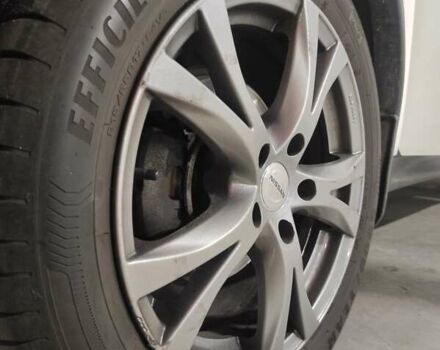 Белый Ниссан Жук, объемом двигателя 1.6 л и пробегом 52 тыс. км за 14400 $, фото 17 на Automoto.ua