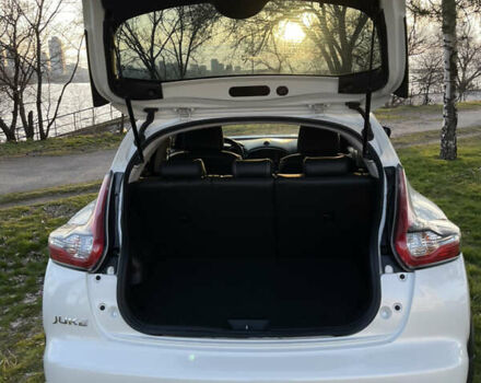 Белый Ниссан Жук, объемом двигателя 1.6 л и пробегом 44 тыс. км за 15750 $, фото 33 на Automoto.ua