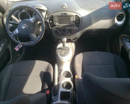 Белый Ниссан Жук, объемом двигателя 1.62 л и пробегом 139 тыс. км за 999 $, фото 7 на Automoto.ua