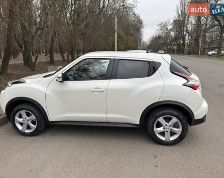 Білий Ніссан Жук, об'ємом двигуна 1.6 л та пробігом 52 тис. км за 15000 $, фото 2 на Automoto.ua