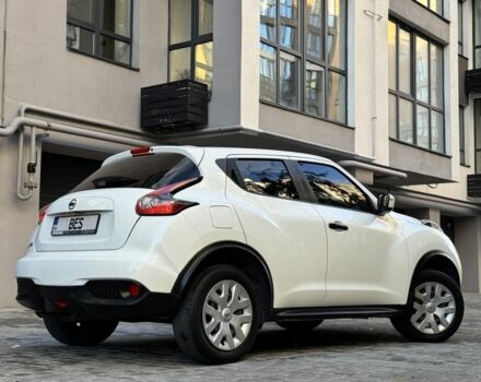 Белый Ниссан Жук, объемом двигателя 1.6 л и пробегом 65 тыс. км за 12000 $, фото 8 на Automoto.ua