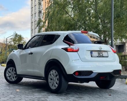 Белый Ниссан Жук, объемом двигателя 1.6 л и пробегом 65 тыс. км за 12000 $, фото 6 на Automoto.ua