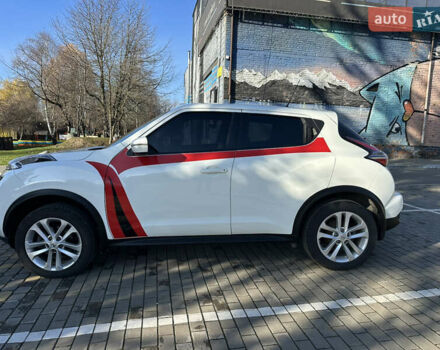 Белый Ниссан Жук, объемом двигателя 1.6 л и пробегом 90 тыс. км за 14500 $, фото 42 на Automoto.ua