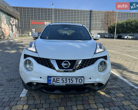 Белый Ниссан Жук, объемом двигателя 1.6 л и пробегом 90 тыс. км за 14500 $, фото 43 на Automoto.ua