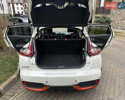 Белый Ниссан Жук, объемом двигателя 1.6 л и пробегом 116 тыс. км за 15500 $, фото 15 на Automoto.ua