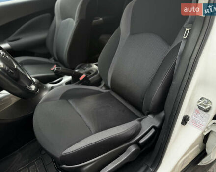 Білий Ніссан Жук, об'ємом двигуна 1.6 л та пробігом 92 тис. км за 13500 $, фото 42 на Automoto.ua