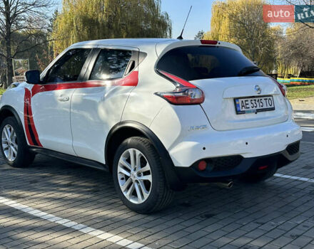 Белый Ниссан Жук, объемом двигателя 1.6 л и пробегом 90 тыс. км за 14500 $, фото 5 на Automoto.ua