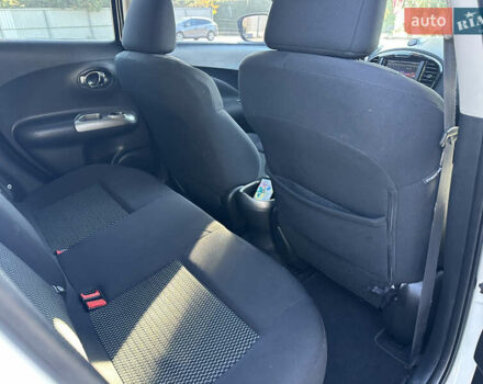 Белый Ниссан Жук, объемом двигателя 1.6 л и пробегом 90 тыс. км за 14500 $, фото 29 на Automoto.ua