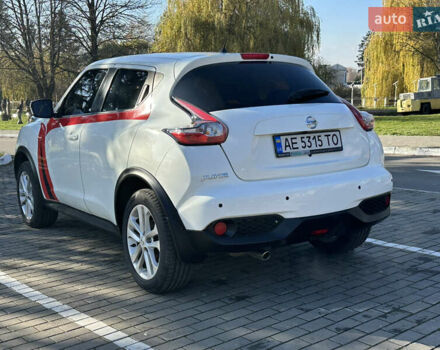 Белый Ниссан Жук, объемом двигателя 1.6 л и пробегом 90 тыс. км за 14500 $, фото 4 на Automoto.ua