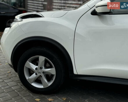 Білий Ніссан Жук, об'ємом двигуна 1.6 л та пробігом 92 тис. км за 13500 $, фото 3 на Automoto.ua