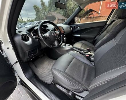 Белый Ниссан Жук, объемом двигателя 1.6 л и пробегом 90 тыс. км за 13999 $, фото 1 на Automoto.ua