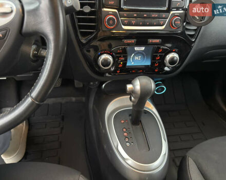 Білий Ніссан Жук, об'ємом двигуна 1.6 л та пробігом 52 тис. км за 15000 $, фото 6 на Automoto.ua