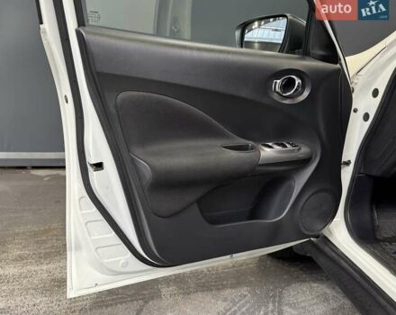 Белый Ниссан Жук, объемом двигателя 1.6 л и пробегом 76 тыс. км за 14900 $, фото 21 на Automoto.ua