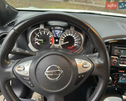 Білий Ніссан Жук, об'ємом двигуна 1.6 л та пробігом 52 тис. км за 15000 $, фото 4 на Automoto.ua