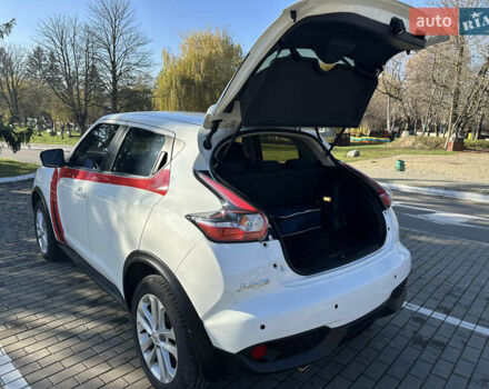 Белый Ниссан Жук, объемом двигателя 1.6 л и пробегом 90 тыс. км за 14500 $, фото 33 на Automoto.ua