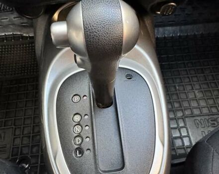 Белый Ниссан Жук, объемом двигателя 1.6 л и пробегом 65 тыс. км за 12000 $, фото 18 на Automoto.ua