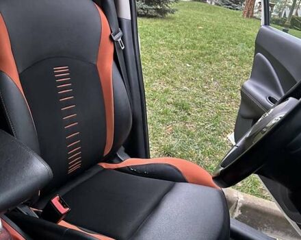 Белый Ниссан Жук, объемом двигателя 1.6 л и пробегом 116 тыс. км за 15500 $, фото 11 на Automoto.ua